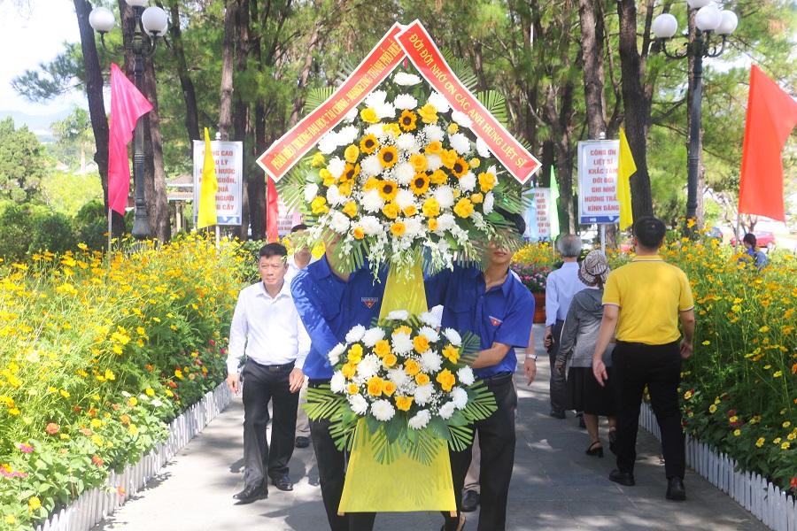 UFM Hue branch commemorates War Invalids and Martyrs’ day
