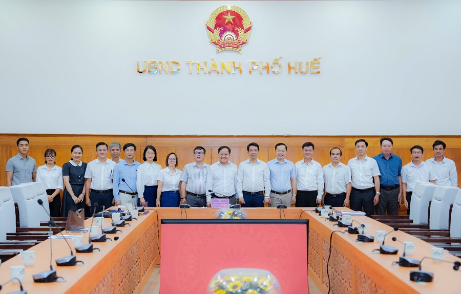 Hue City and UFM discuss strategic cooperation