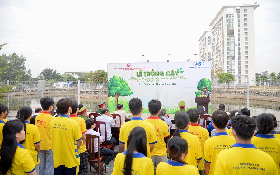 Tree-Planting Ceremony in Response to Vietnam Green Tree Day in Long Truong Ward