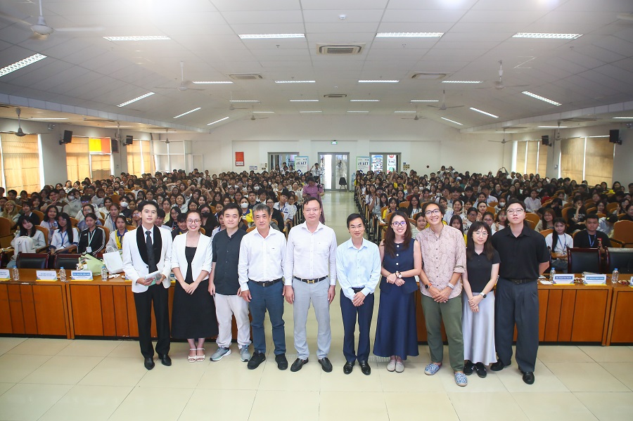 More than 1,000 students join RE innovation workshop