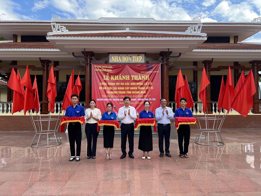 University of Finance - Marketing inaugurates renovated facilities at Quang Ngai Provincial Martyrs’ Cemetery